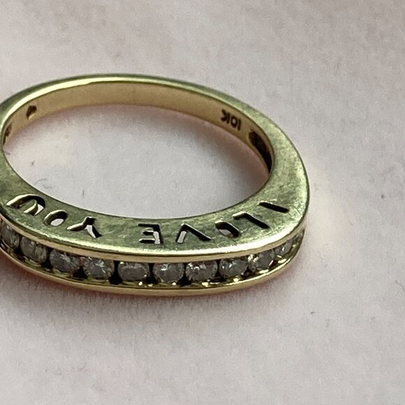Elegant 10K Yellow Gold "I Love You" Chanel Diamond Band (0.40-0.50 CT) – Size 6 - Picture 9 of 17